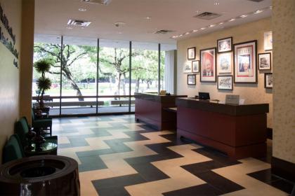 Hilton University of Houston - image 8