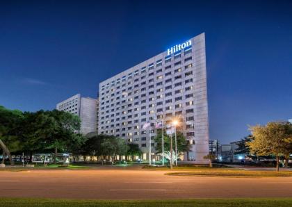 Hilton Houston Post Oak by the Galleria - image 1