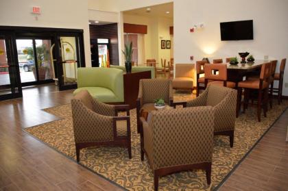 Best Western PLUS Hobby Airport Inn and Suites - image 17