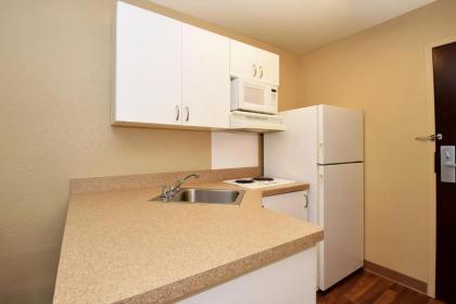 Extended Stay America Suites - Houston - Med Ctr - Greenway Plaza - image 15