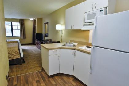 Extended Stay America Suites - Houston - Med Ctr - Greenway Plaza - image 6