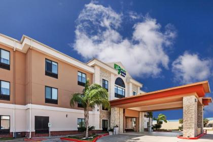 Holiday Inn Express Hotel and Suites Houston East an IHG Hotel - image 1