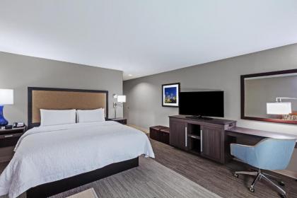Hampton Inn and Suites Houston Central - image 2