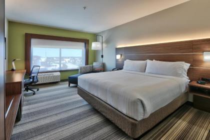 Holiday Inn Express & Suites - Houston East - Beltway 8 an IHG Hotel - image 6