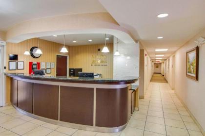 MainStay Suites Texas Medical Center/Reliant Park - image 3