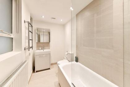 Belgravia Chelsea cottage - image 5
