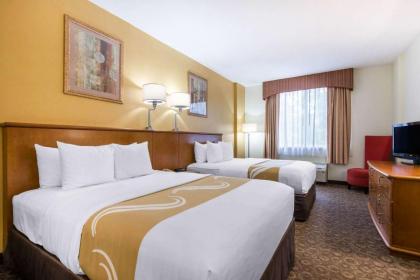 Quality Inn & Suites Near the Theme Parks - image 12
