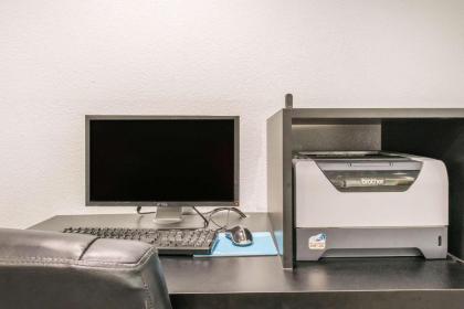 Quality Inn & Suites Near the Theme Parks - image 14