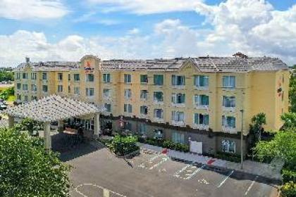 Comfort Suites Near Universal Orlando Resort - image 23