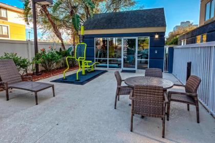 Fairfield Inn & Suites by Marriott Orlando Near Universal Orlando Resort - image 28