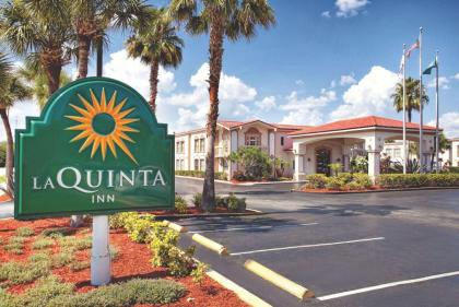 La Quinta Inn & Suites by Wyndham Orlando International Drive No - image 27