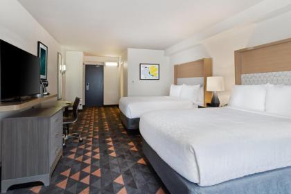 Holiday Inn & Suites Across From Universal Orlando - image 20
