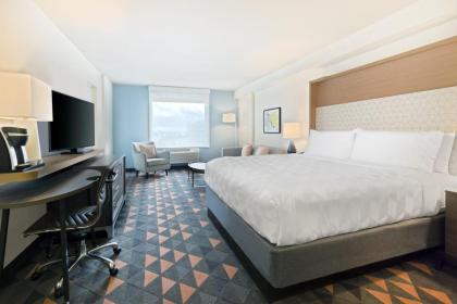 Holiday Inn & Suites Across From Universal Orlando - image 22