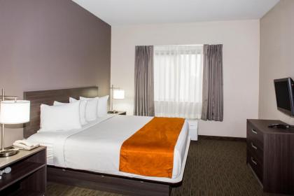 Days Inn & Suites by Wyndham Orlando Airport - image 15