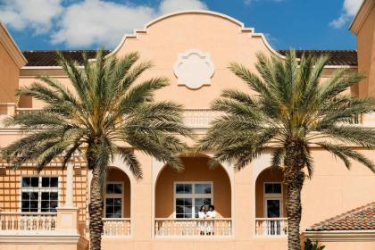 The Ritz-Carlton Orlando Grande Lakes - image 2