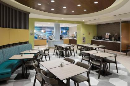 SpringHill Suites by Marriott Orlando at SeaWorld® - image 20