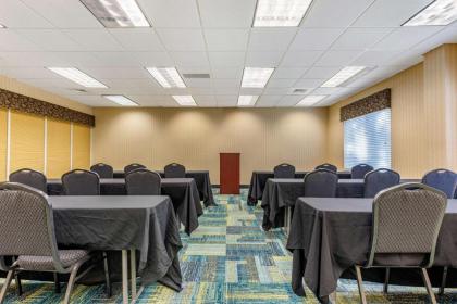 Comfort Inn & Suites Near Universal Orlando Resort-Convention Ctr - image 23