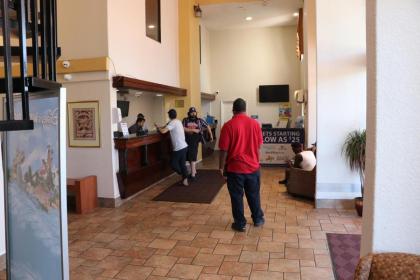 Quality Inn Orlando-Near Universal Blvd. - image 3