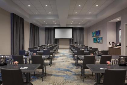 SpringHill Suites by Marriott Orlando at Millenia - image 23