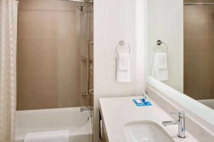 Hyatt House across from Universal Orlando Resort - image 16