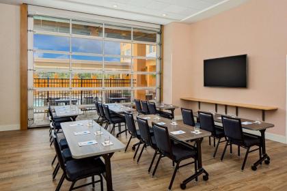 Hyatt House across from Universal Orlando Resort - image 30