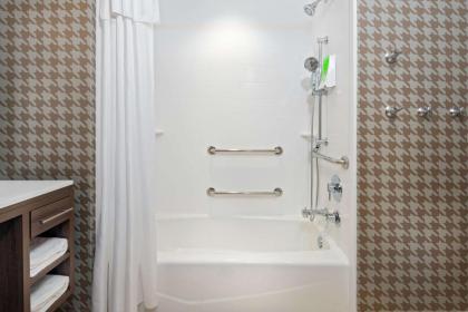 Home2 Suites By Hilton Orlando Near Universal Studios - image 29