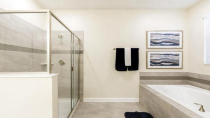 ChampionsGate Holiday House w Pool/Close to Disney- 601PBD - image 24