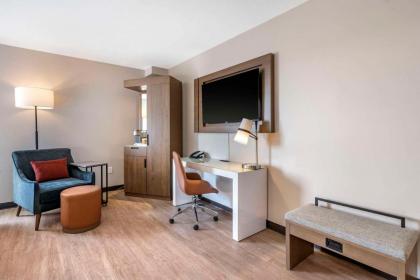 Cambria Hotel Orlando Universal Blvd - image 14