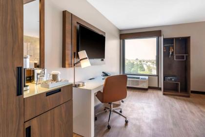 Cambria Hotel Orlando Universal Blvd - image 26