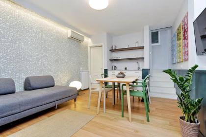 Vittoria Colonna Apartment - image 1
