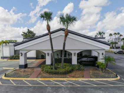 Stayable Suites Florida Mall Orlando - image 1
