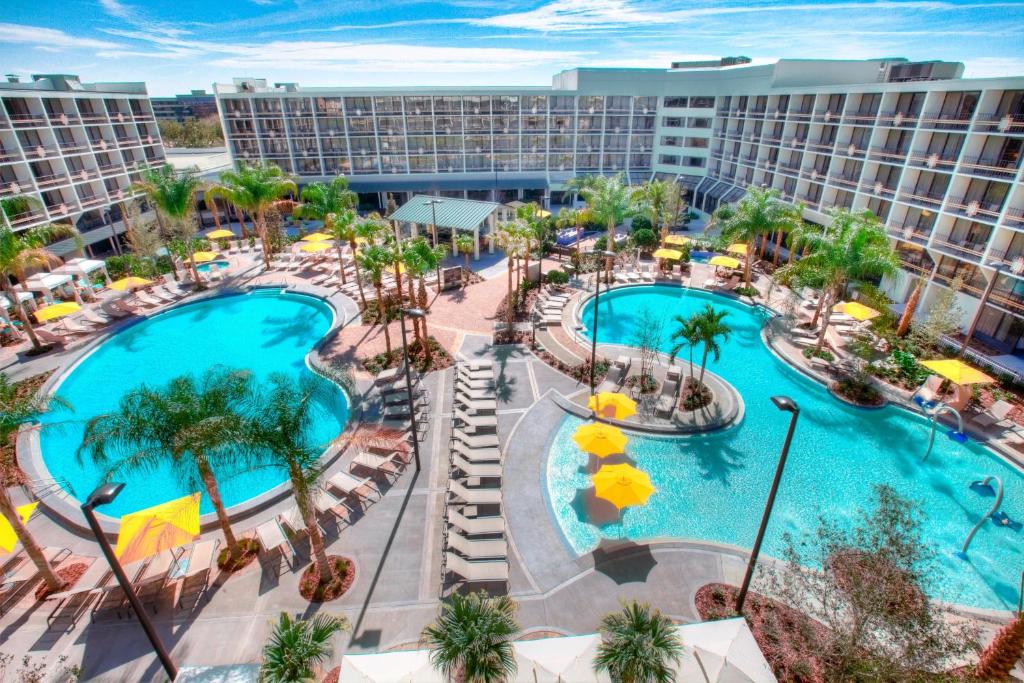 Sheraton Orlando Lake Buena Vista Resort Near Disney Springs - main image