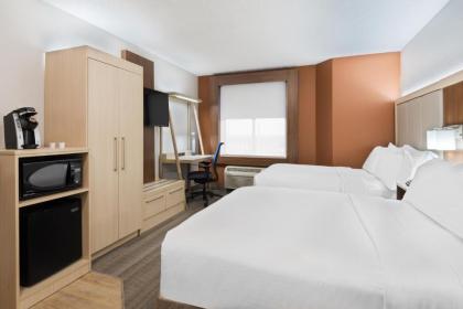 Holiday Inn Express & Suites - Nearest Universal Orlando an IHG Hotel - image 4