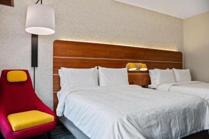 Holiday Inn Express & Suites Orlando- Lake Buena Vista an IHG Hotel - image 3