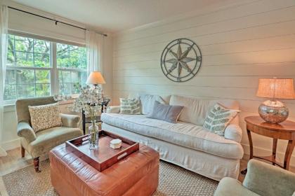 Elegant College Park Cottage with Patio and Gas Grill! - image 3